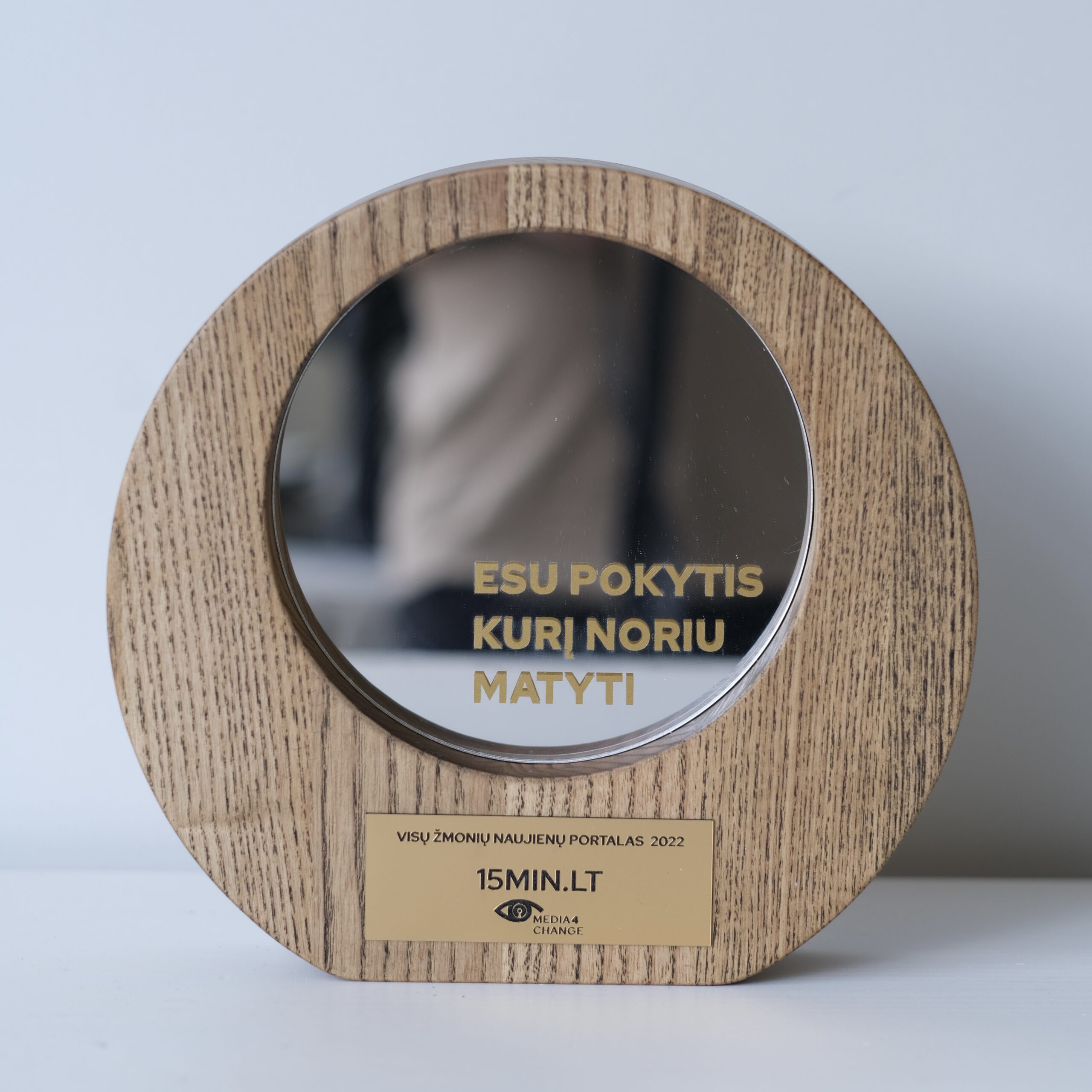 20230428_124205000_iOS