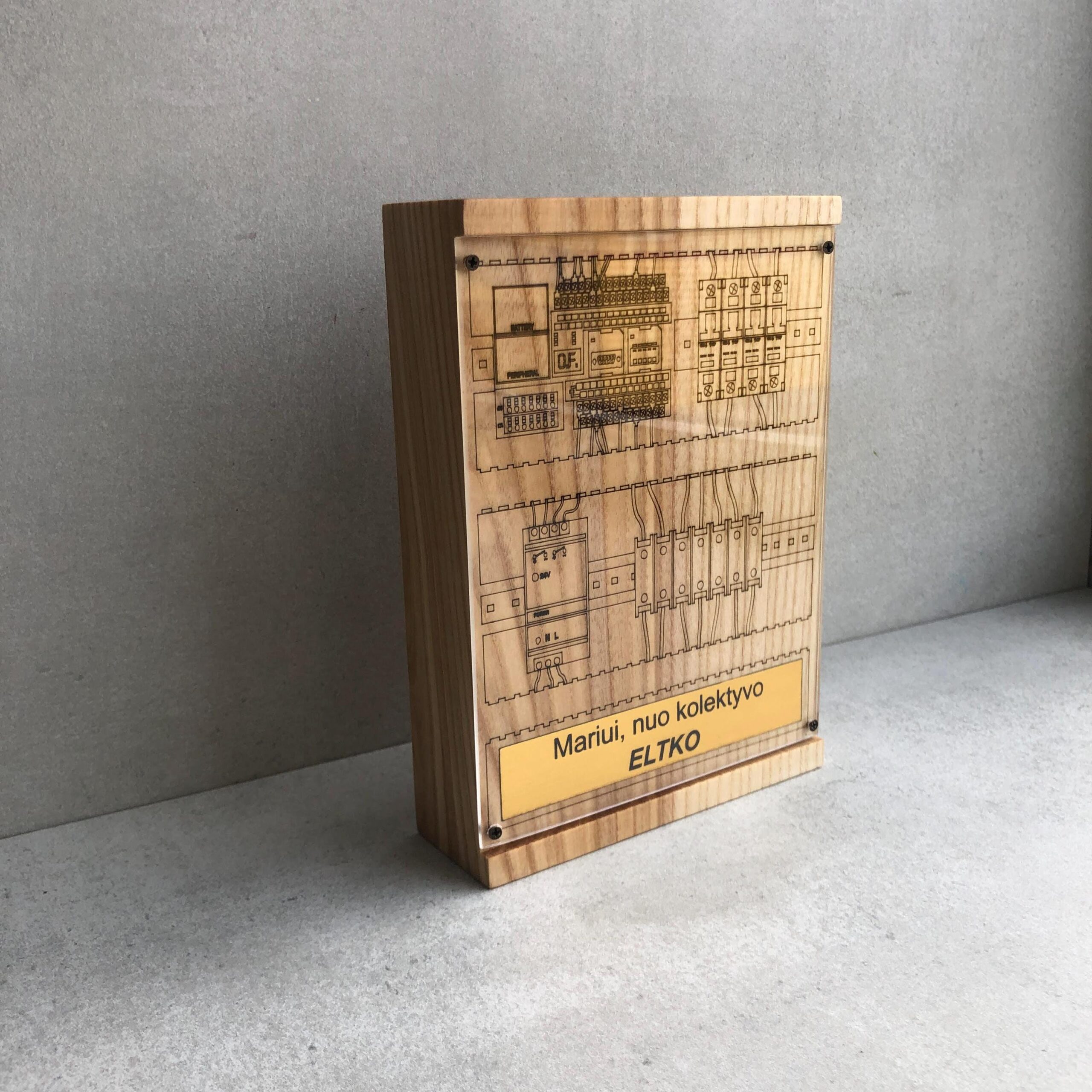 stalo teniso apdovanojimas stalo-teniso-apdovanojimas