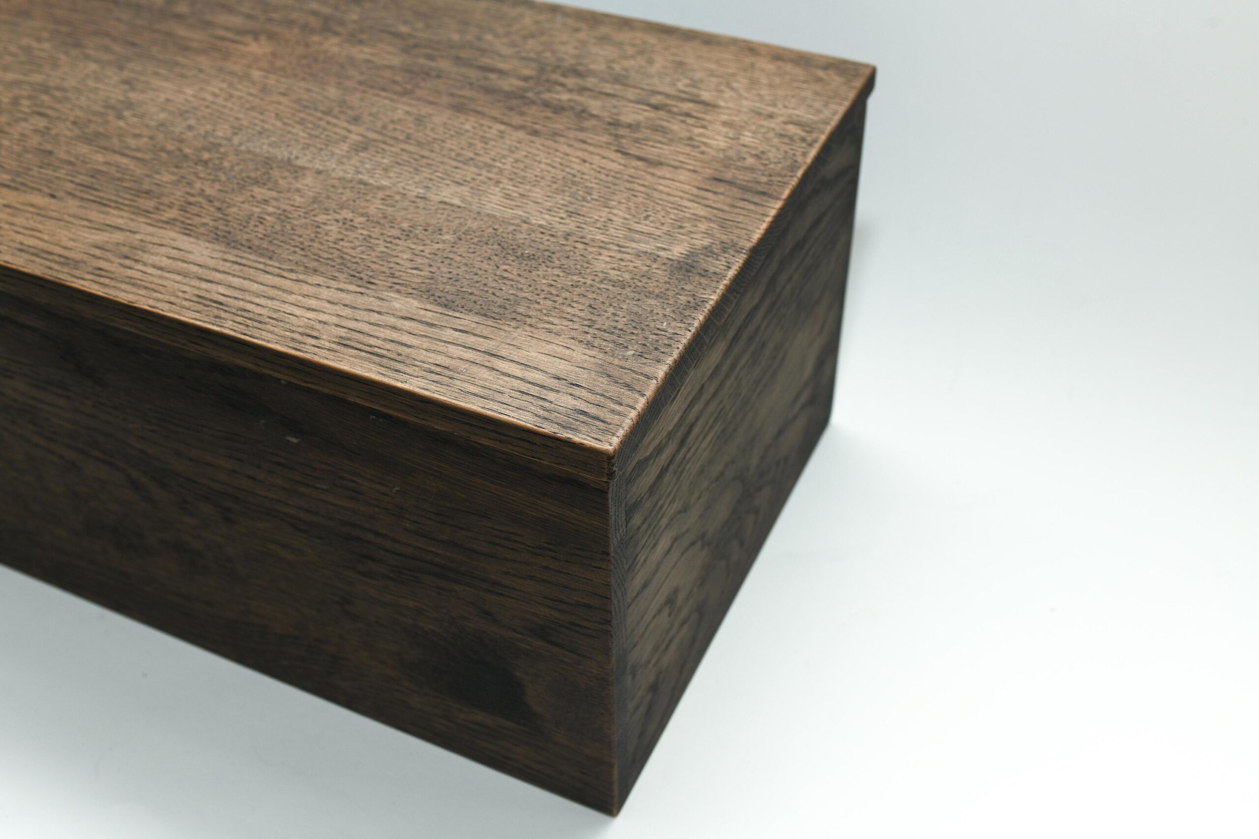 didele-medine-daiktadeze-su-magnetiniu-d-1677013613-4