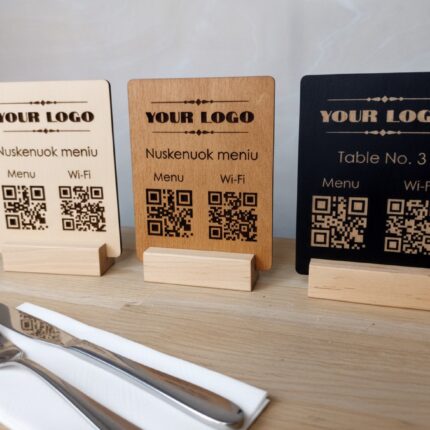 qr-kodo-meniu-zenklas-su-graviravimu