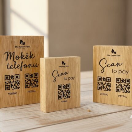 mokejimu-qr-zenklas-azuolo-su-graviravimu